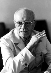 2f2b265625d76a6704b08093c652fd79270