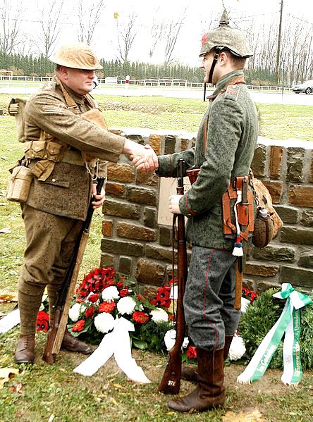 Recente cerimônia para comemorar o Milagre do Natal de 1914, que no próximo ano completa seu centenário