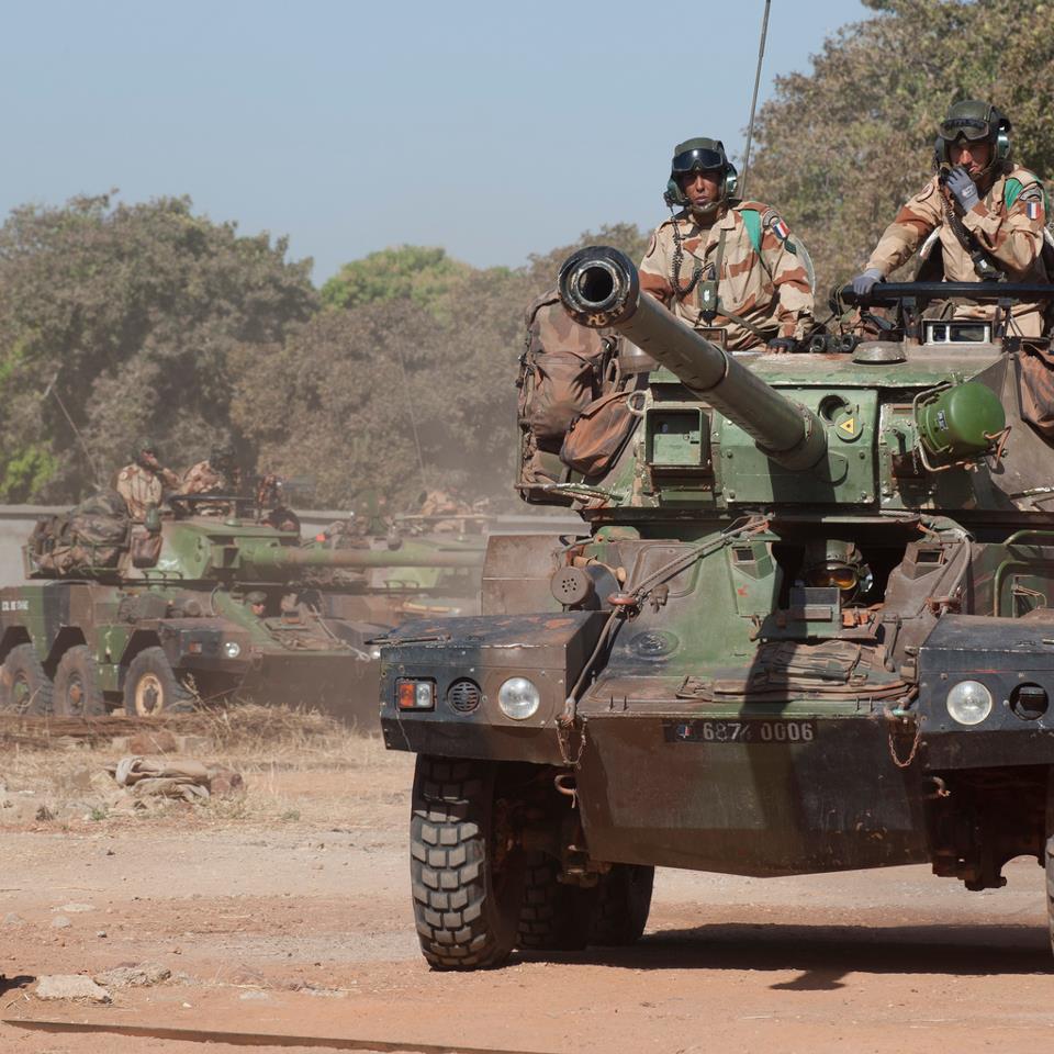 Légion étrangère 1er REC - MALI, janeiro de 2013, A bordo do blindado ERC-90 Sagaie - Fonte - https://pt-br.facebook.com/LegiaoEstrangeiraFrancesa?ef=stream&hc_location=timeline&filter=1