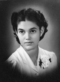 Jan Ruff-O'Herne na época da guerra.