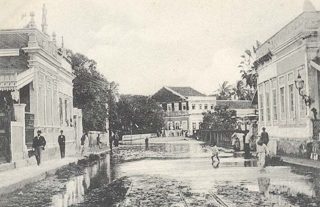 Uma enchente do Capibaribe, na Madalena.