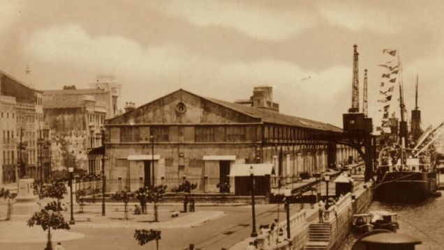 Uma outra vitra das docas de Recife, provavelmente entre a década de 1920 e 1930.