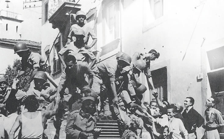 Unidade de cavalaria da FEB, com veículo blindado de reconhecimento na Itália - eiturasdahistoria.uol.com.br