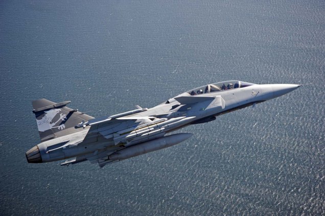 Swiss Pilots flies Gripen E/F Test Aircraft in Sweden