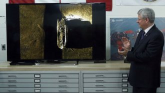 O primeiro-ministro canadense, Stephen Harper, durante o anúncio da descoberta de um dos navios da expedição de Sir John Franklin, desaparecido há mais de 160 anos - Chris Wattie/Reuters