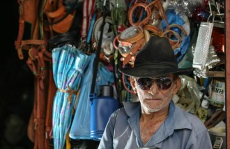 Fonte - http://jornaldehoje.com.br/morre-seu-lunga-sucateiro-que-se-tornou-um-personagem-folclorico/