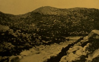 Leito seco do rio Acauã 