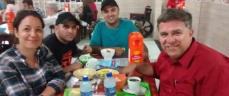 Junto a equipe da TV BRASIL de São paulo. Uma honra trabalhar com vocês.