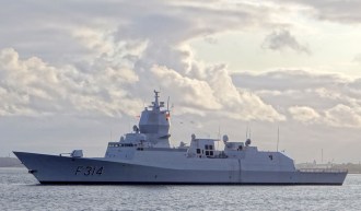 Entre as muitas homenagens que seu país natal lhe concedeu, está nomear uma fragata da Marinha da Noruega com seu nome - Este é o HNoMS THOR HEYERDAHL (F314)