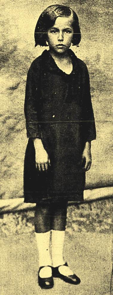 A pequena Judite de nove anos, fotografada em Senhor do Bonfim.