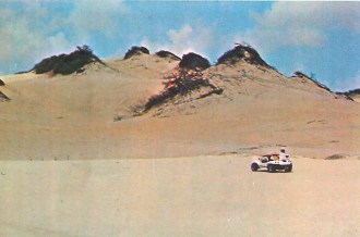 PASSEIO DE BUGGY  - Também conhecido como famoso passeio das emoções em Natal, já apresentado aos turistas em 1984.  O primeiro bugueiro profissional do Rio Grande do Norte, ainda atuando, foi o meu amigo Amigo Roberto Eider Lira