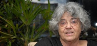 a arqueóloga Niéde Guidon, diretora-presidente da Fundação Museu do Homem Americano e reconhecida pelo seu grande trabalho no Parque Nacional da Serra da Capivara