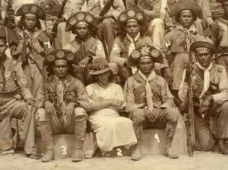 Entrega do grupo do cangaceiro Pancada - Fonte - cariricangaco.blogspot.com