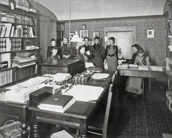1891 Computer outubro 2015 – TOK de HISTÓRIA – ROSTAND MEDEIROS