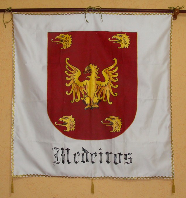 brasao-da-familia-medeiros-brasao-de-familia