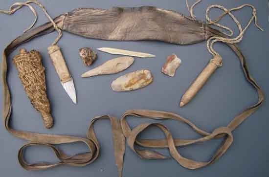 otzi_weapons