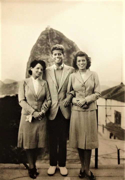 66cb97f2fb180d8b7309bd088866867d