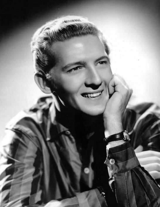 Jerry_Lee_Lewis_1950s_publicity_photo_cropped_retouched