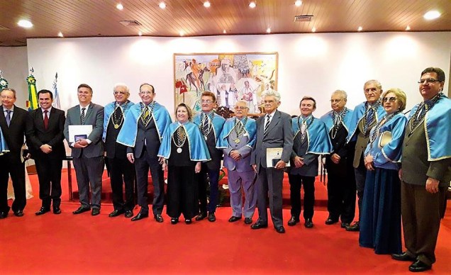 23519066_10215309662801704_7817098497593600181_n