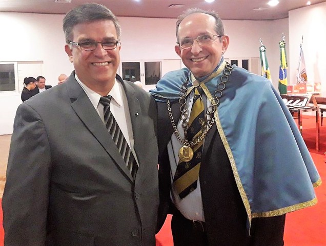 23561744_10215309649601374_7967892544210373142_n