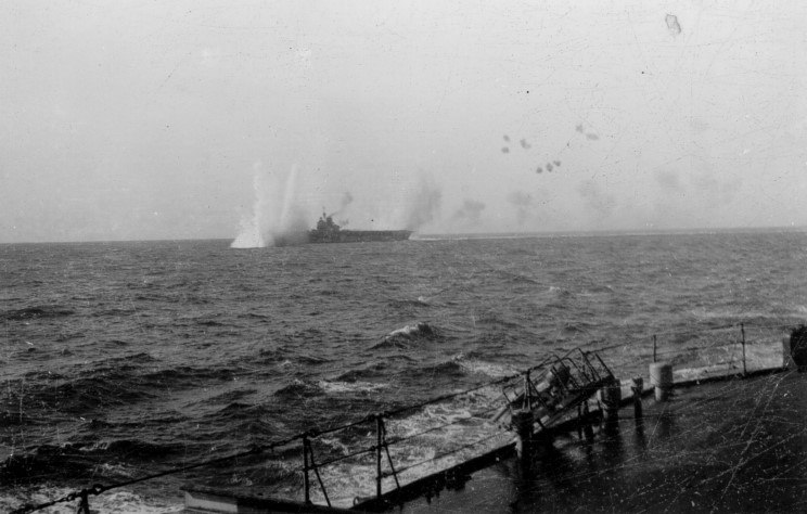 HMS-Illustrious-under-attack