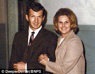 4A8290E100000578-5540107-How_exactly_did_it_crash_Was_it_pilot_error_or_as_some_suspected-a-8_1521920473925